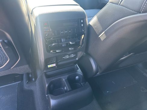 New 2025 Jeep Grand Cherokee L Limited image 26