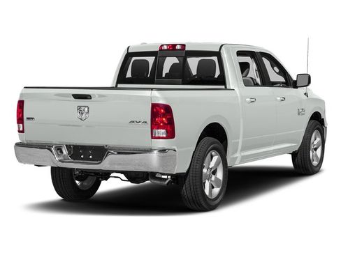 Certified 2017 RAM 1500 Big Horn AWD/4WD image 3