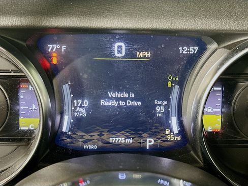 Used 2023 Jeep Wrangler Unlimited Rubicon 4xe w/ Dual Top Group AWD/4WD image 19