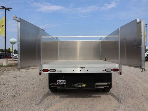 New 2025 Ford F450 XL w/ XL Chrome Package image 6