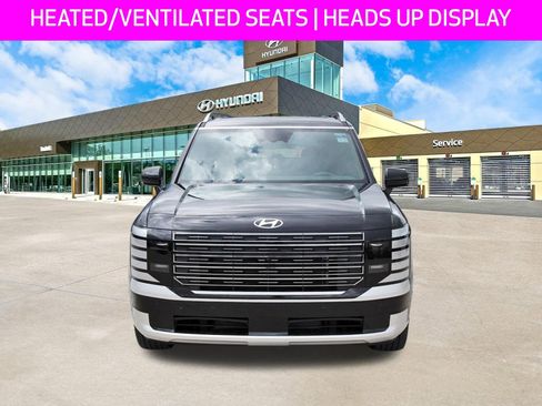 Certified 2026 Hyundai Palisade Calligraphy FWD image 2