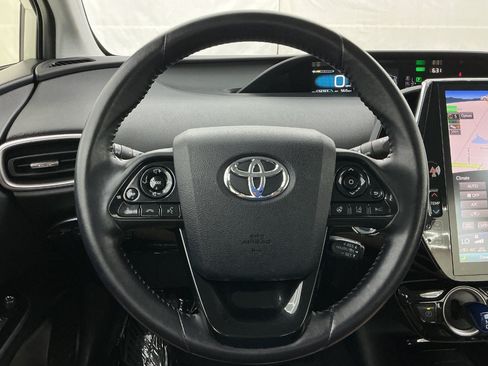 Used 2020 Toyota Prius Prime Limited FWD image 31