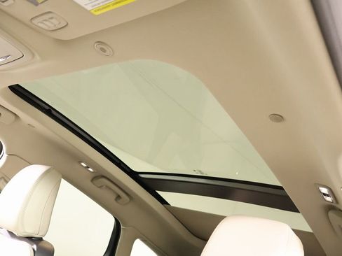 New 2026 Lincoln Corsair Reserve w/ Jet Appearance Package FWD image 16