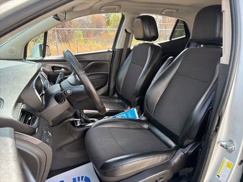 Used 2020 Buick Encore Preferred w/ Safety Package AWD/4WD image 21