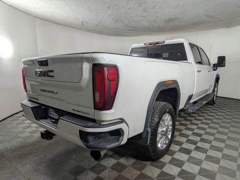 Used 2021 GMC Sierra 3500 Denali w/ Denali Ultimate Package image 7