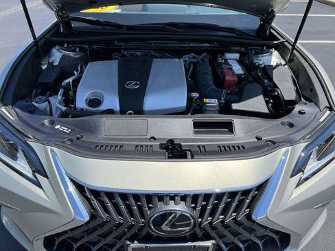 Certified 2025 Lexus ES 350 w/ Premium Package FWD image 25