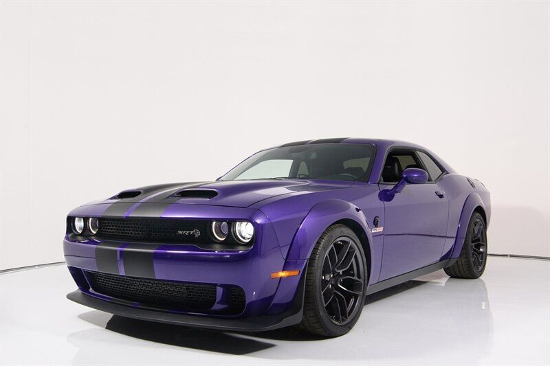 Used 2019 Dodge Challenger SRT Hellcat Redeye RWD image 4
