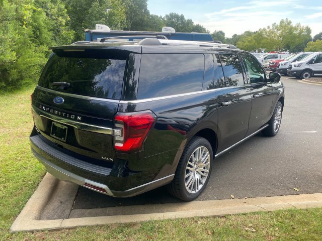 Used 2024 Ford Expedition Max Limited AWD/4WD image 33