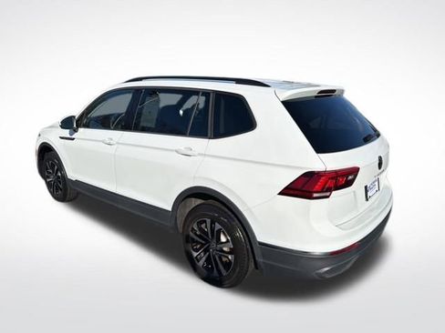 Used 2023 Volkswagen Tiguan S image 4