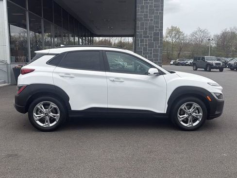 Used 2023 Hyundai Kona SEL AWD/4WD image 7