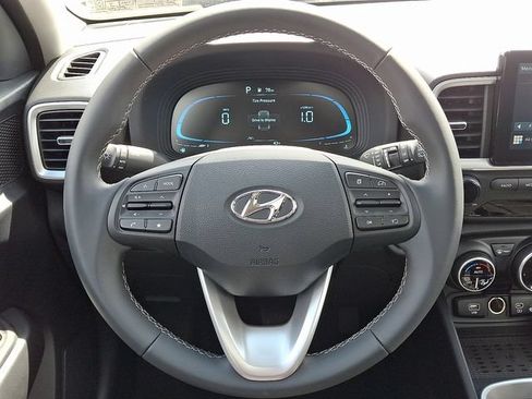 New 2026 Hyundai Venue SEL FWD image 10
