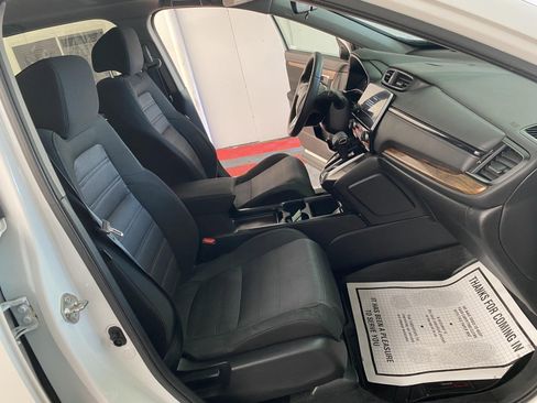 Used 2019 Honda CR-V EX image 9