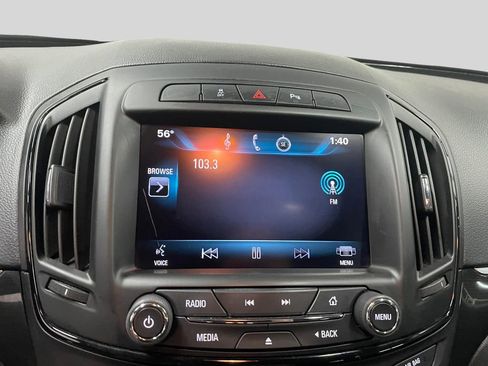 Used 2014 Buick Regal Premium image 8