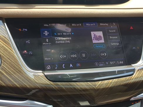Used 2022 Cadillac XT6 Premium Luxury w/ Platinum Package AWD/4WD image 13