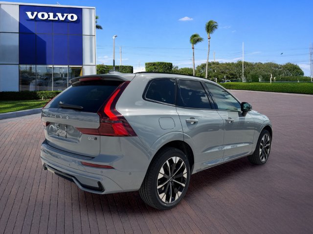 New 2027 Volvo XC90 B5 Core AWD/4WD image 7