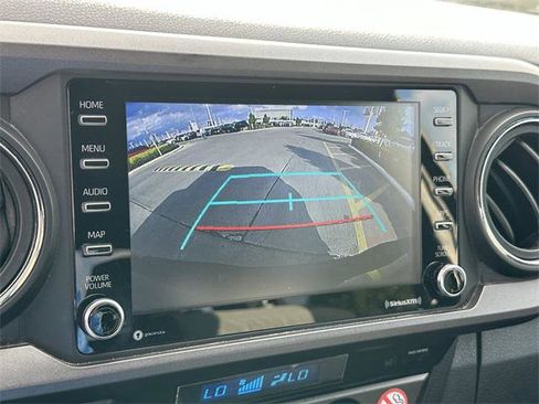 Certified 2023 Toyota Tacoma TRD Off-Road image 16