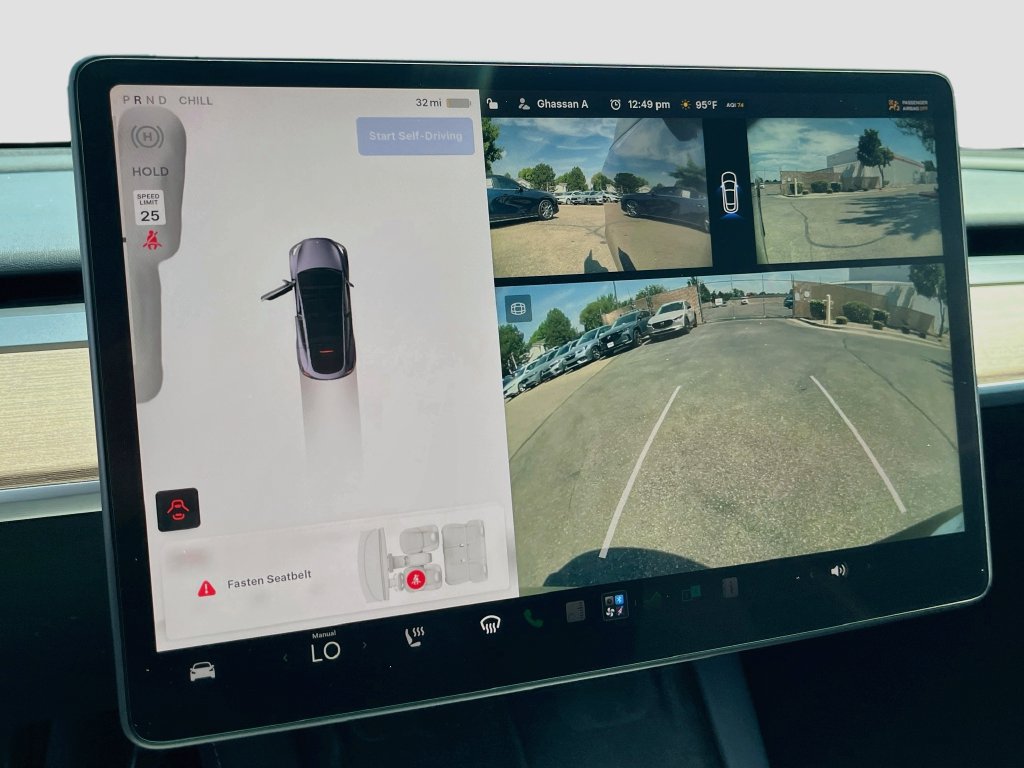 Used 2024 Tesla Model Y Long Range AWD/4WD image 13