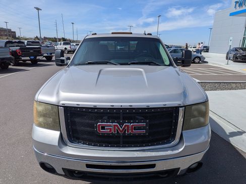 Used 2008 GMC Sierra 3500 SLE image 6