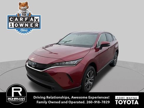 Used 2022 Toyota Venza LE AWD/4WD image 1