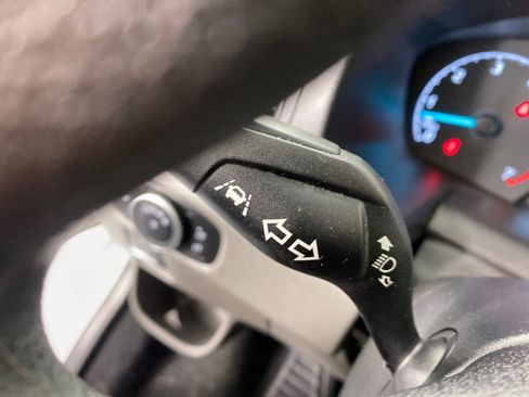 Used 2023 Ford Transit 350 XLT image 20