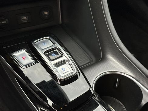 Used 2023 Hyundai Sonata SE image 29