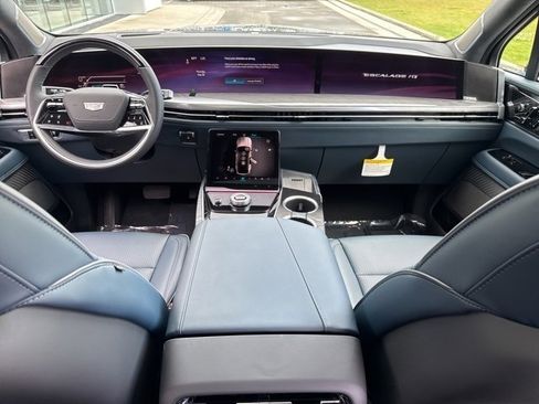 New 2025 Cadillac Escalade IQ Sport 2 image 20