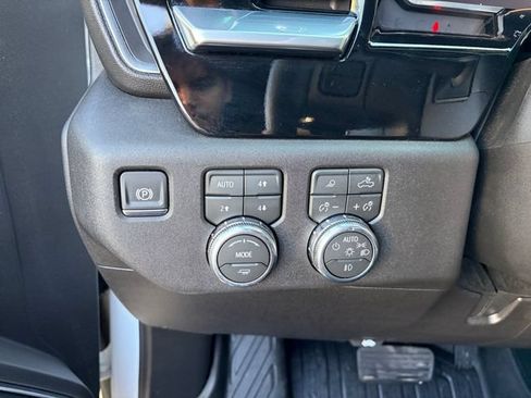 Used 2026 GMC Sierra 2500 SLT w/ Texas SLT Premium Package AWD/4WD image 5
