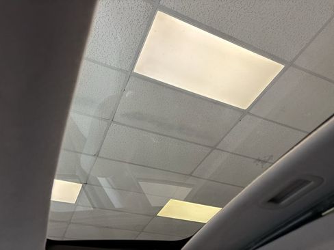 Used 2000 Lincoln LS image 15