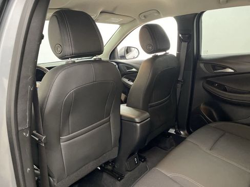 Used 2025 Buick Encore GX Preferred image 16