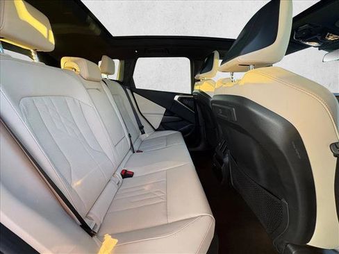 Used 2025 BMW X3 xDrive30i w/ Convenience Package image 20