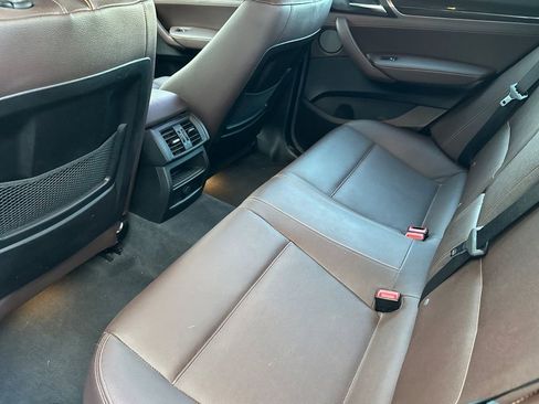 Used 2018 BMW X4 M40i image 12