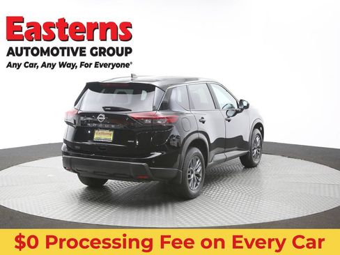 Used 2024 Nissan Rogue S AWD/4WD image 40