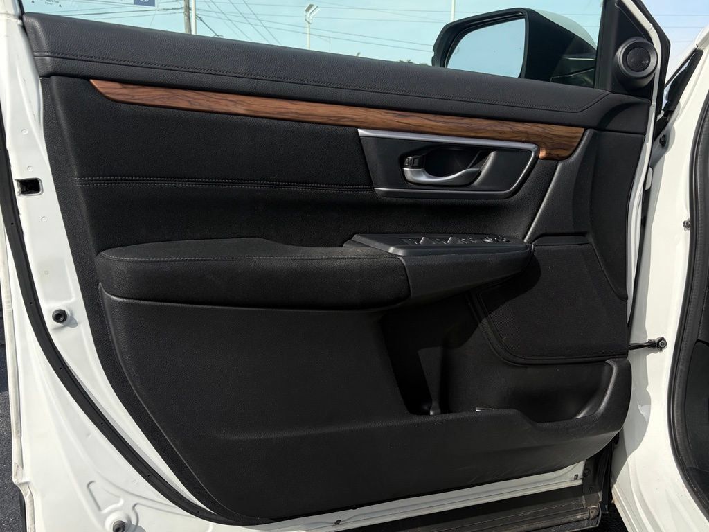 Used 2017 Honda CR-V EX image 10