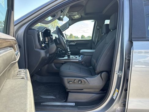 Used 2023 Chevrolet Silverado 1500 RST w/ Rally Edition image 16