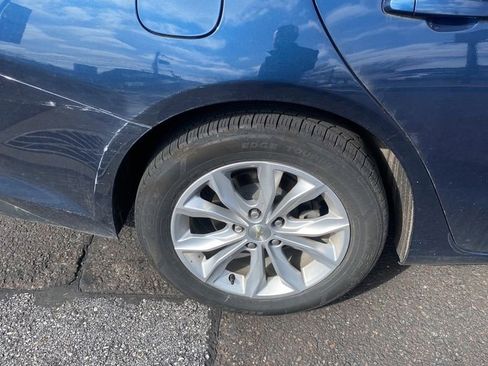 Used 2019 Chevrolet Malibu LT w/ Driver Confidence Package image 14