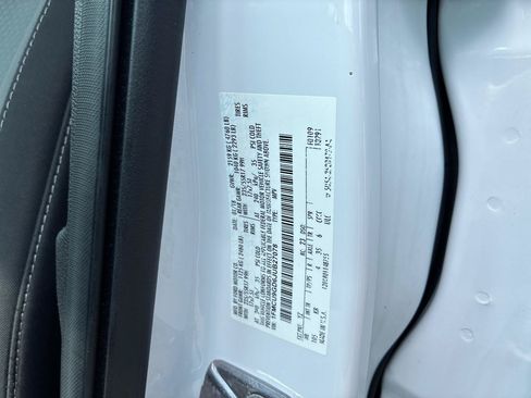 Used 2018 Ford Escape SE AWD/4WD image 30