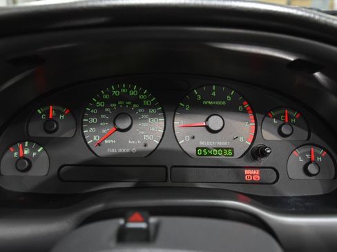 Used 2001 Ford Mustang GT RWD image 25