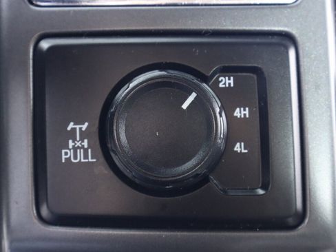 Used 2018 Ford F150 XLT w/ Equipment Group 302A Luxury image 25