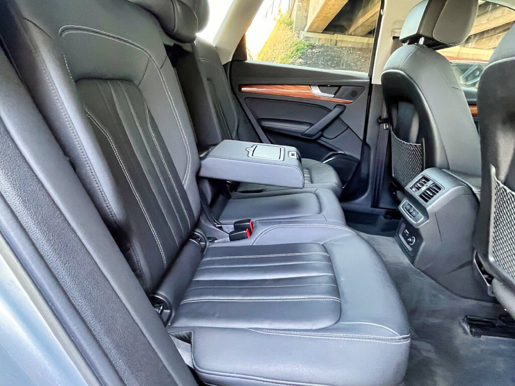 Used 2021 Audi Q5 2.0T Premium Plus w/ Premium Plus Package AWD/4WD image 52