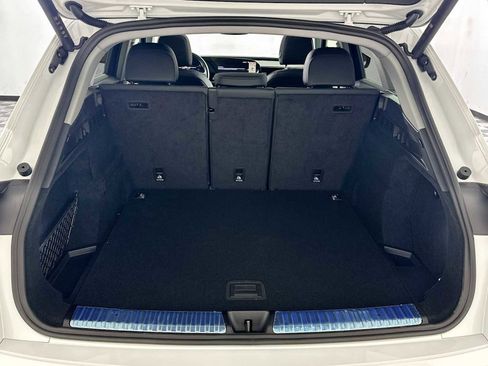 New 2025 Audi Q5 Premium Plus image 24