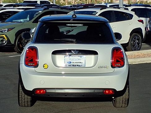 Used 2022 MINI Cooper SE image 11