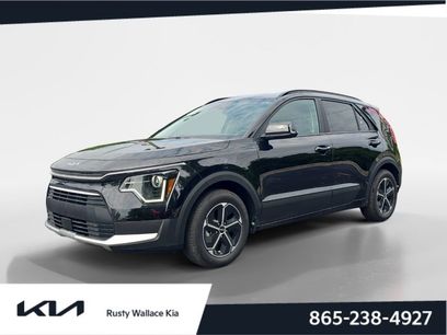 New 2025 Kia Niro EX
