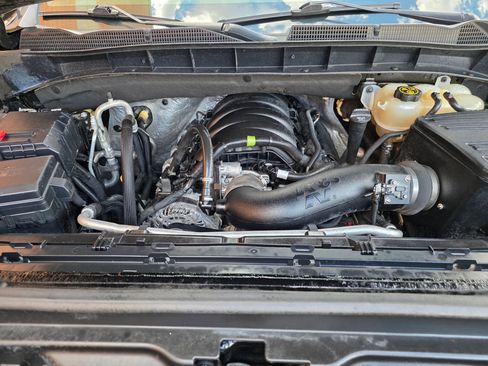 Used 2019 GMC Sierra 1500 Denali w/ Denali Ultimate Package AWD/4WD image 31