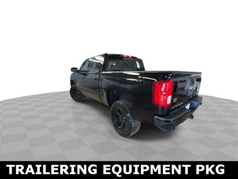 Used 2018 Chevrolet Silverado 1500 LTZ Z71 w/ LTZ Plus Package image 9