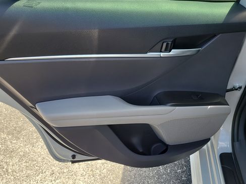 Certified 2024 Toyota Camry SE image 11