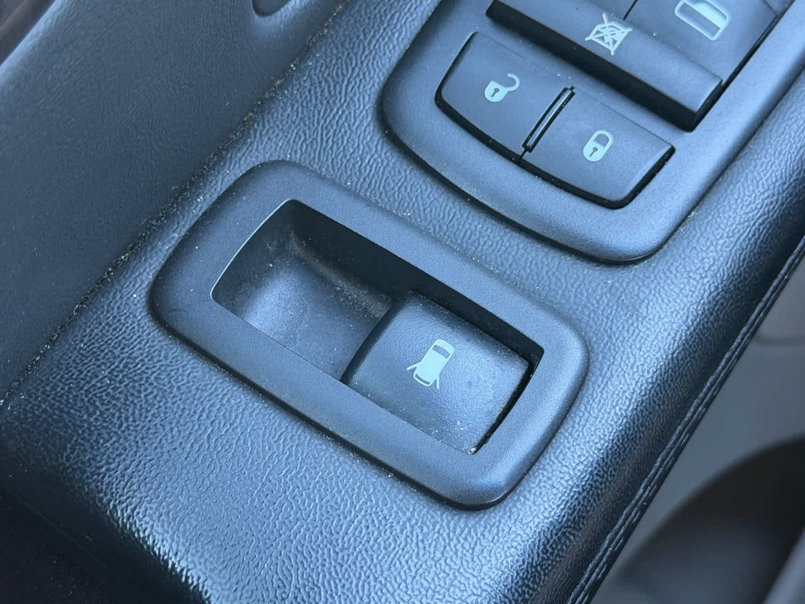 Used 2014 Dodge Grand Caravan SE w/ Quick Order Package 29E SE FWD image 19