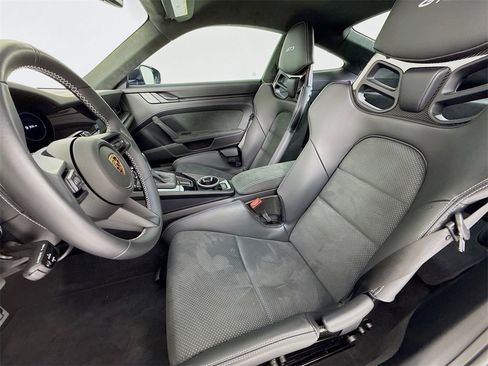 Used 2024 Porsche 911 GT3 image 5