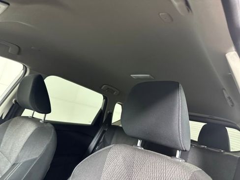 Used 2024 Nissan Rogue SV image 12