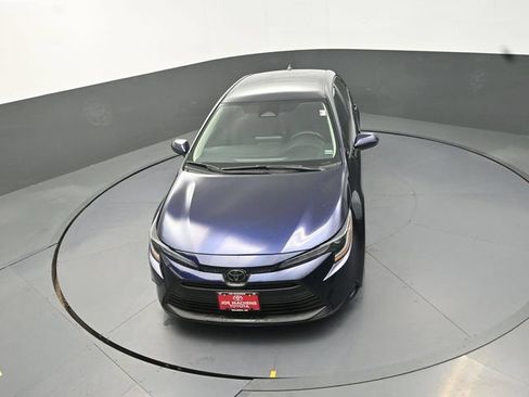 Used 2024 Toyota Corolla LE FWD image 23