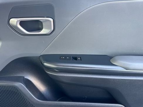 Certified 2025 Kia K4 LXS image 21